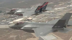 "F-35 내구성 시험서 균열&hellip;일부 부품 절단"