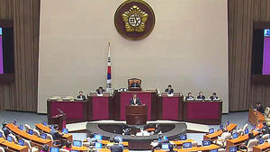 국회 대정부 질문&hellip;기초선거 정당공천 폐지 공방