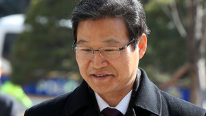 민주, '김용판 무죄' 공세 속 당내 후폭풍