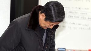 [현장포토] 고개 숙인 부산외대 총장 "모든 책임 지겠다"
