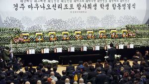 [현장포토] 부산외대 참사희생 학생 합동영결식
