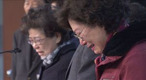 [생생영상] "미안하다, 내 아들아"&hellip;국회 정론관을 메운 '애끓는 모정'