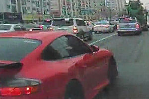 외제차 고의 교통사고로 현금보상 노린 보험사기범