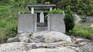 [핫포토] 신안 우이도에 '마리아 닮은 열녀비' 화제