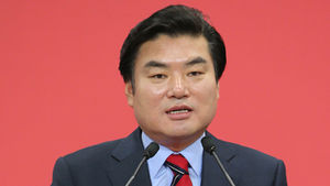 원유철, 정병국&middot;김영선에 후보단일화 제의