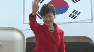 박 대통령 출국&hellip;첫 일정은 한-중 정상회담