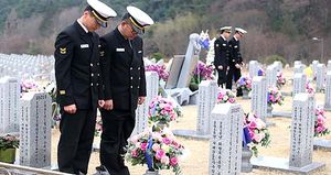 여야 지도부, 대전현충원 천안함 4주기 추모식 참석