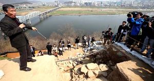 금강 준설로 무너졌다는 공산성 발굴현장을 가보니