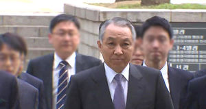 강덕수 전 회장 영장심사&hellip;구속여부 밤 늦게 결정
