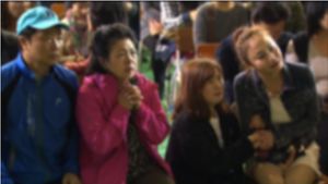 [생생영상] 진도 여객선 침몰 사고 소식에 학부모들 '오열'