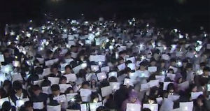 여객선 침몰 실종자 '무사귀환' 촛불기도회 확산