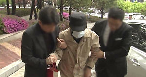 검찰, 청해진해운 대표 피의자 신분으로 소환