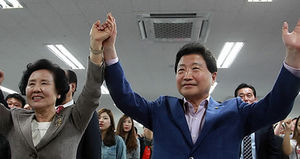 안상수 "보여주기식 건물&middot;전시성 행사 축소&middot;보류"
