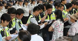 금수원 수색 이틀째&hellip;검경, 신분확인 과정서 한때 마찰
