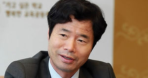전북교육감 취임 첫 일정 '통학버스 타고 등굣길 점검'