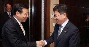 한중 통상장관 회의&hellip;정상회담 후속조치 논의