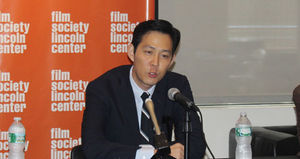 이정재 "한국영화 경쟁력 충분&hellip;작은 두드림 많아야"