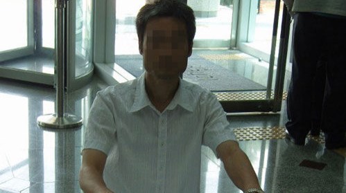 18년째 7급&hellip;참다못한 이천시 50대 공무원 1인 시위