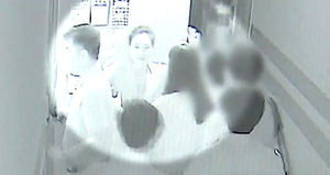 [단독] 유대균, 2시간 대치 끝에 두 손 들고 투항