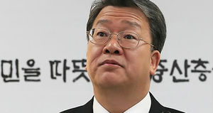 [속보] 임환수 "전두환 조세포탈 금액 발견되면 공개될 것"