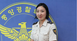 [핫포토] 스튜어디스 출신의 여경찰들