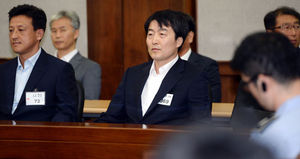 이석기 2심서 징역 9년&hellip;내란음모 무죄, 내란선동 유죄