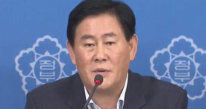 서비스 산업 대책만 세 번째&hellip;실현까지 '첩첩산중'