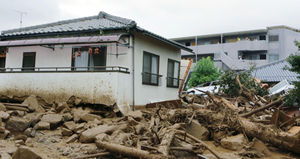 일본 히로시마 주택가 산사태로 18명 사망&middot;13명 실종