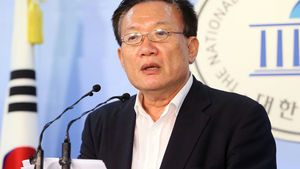 [속보] '범죄수익은닉 혐의' 박상은 의원 실질심사 출석