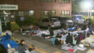 세월호 유가족 "대통령 답변 없으면 농성 계속할 것"