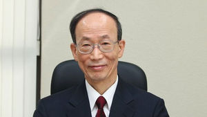 '딸각발이' 조무제 전 대법관 행보 또 화제