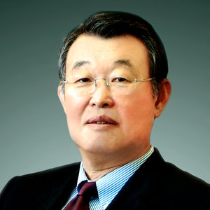 '노태우 前 대통령 옛 사돈' 신명수 전 신동방그룹 회장 별게