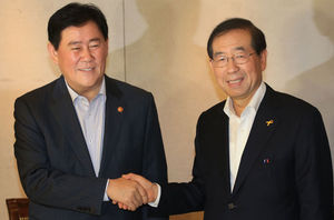 최경환-박원순, 한강개발 '공감'&hellip;지방재정 지원에 '시각차'