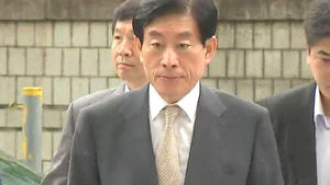 원세훈 前원장 '개인비리' 형기 마치고 오늘 밤 12시 출소