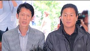 [생생영상] '폭행사건 연루' 세월호 유가족 경찰 출석