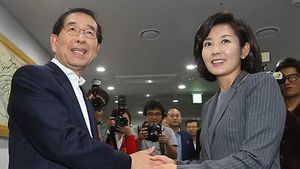 박원순-나경원 3년 만에 회동&hellip;"당 떠나 협력"