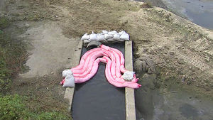 한국타이어 화재 폐수 '금강 콸콸' 오염 우려
