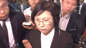김현 의원 피의자 신분 경찰 출석&hellip;"조사 성실히 임할 것"