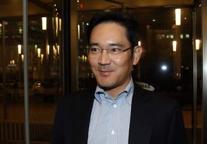 이재용 부회장, 삼성생명&middot;삼성화재 주주 된다