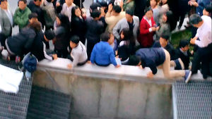 [현장 포토] '아찔한' 판교 환풍구 붕괴사고 현장