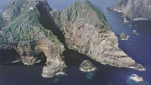 독도 시설, 검토 중이라더니&hellip;눈치만 보는 정부