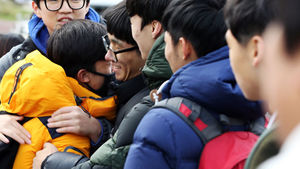 [핫포토] '선배&sim; 시험 잘보세요'