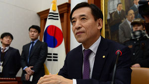 [속보] 이주열 "내수 회복 모멘텀 강하지 않은 상황"