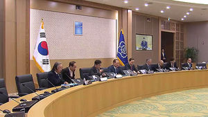 정원 1만 명&hellip;'재난안전 컨트롤타워' 국민안전처 출범