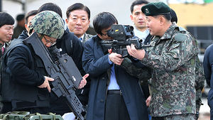 [핫포토] 장군에게 배우는 K-11 사용법