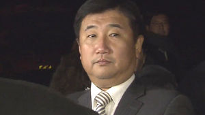 박 경정 조사 후 귀가&hellip;오늘 오전 조응천 소환
