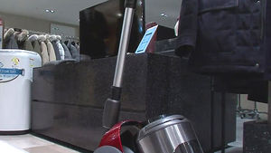 [친절한 경제] 옷을 사면 TV를 공짜로 준다?