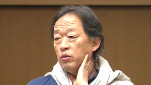 정명훈 "인권침해 용납 못해"&hellip;진흙탕 싸움