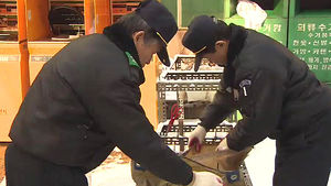 경비 줄여 경비원 처우 개선&hellip;'따뜻한 아파트'