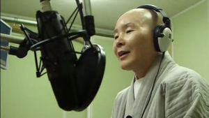 사찰 가득 성탄절&hellip;정목스님의 '메리크리스마스'